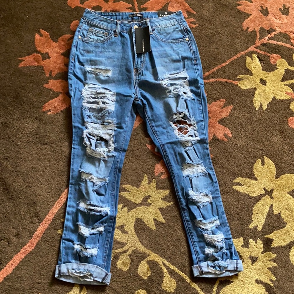 Distressed Jeans size 5